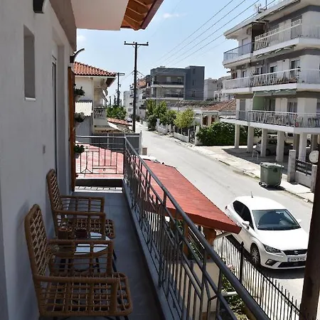 Kefala Luxury Living Nea Kallikrateia Exterior photo